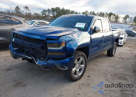 2018 Chevrolet Silverado 1500 2Lt z USA, uszkodzony, nr VIN 3GCUKREC9JG153265